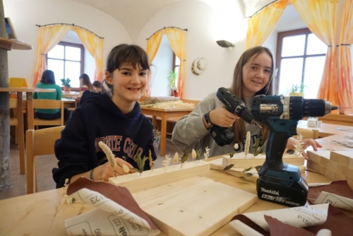 Creative Connections_2022_006